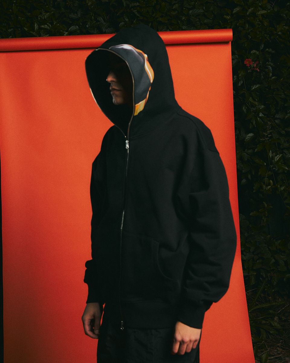 PLEASURES RAM ZIP HOODIE - BLACK