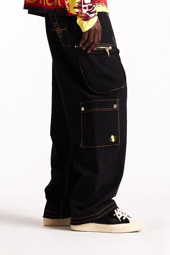 Diet Starts Monday Contrast Cargo Pants - Black