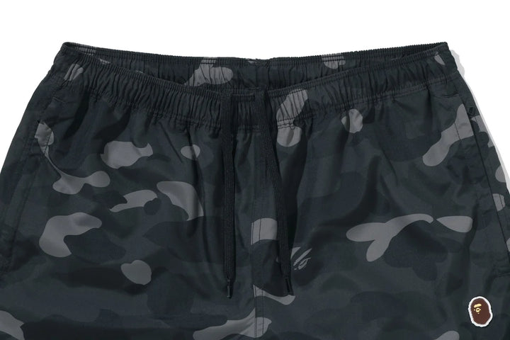 BAPE COLOR CAMO APE HEAD ONE POINT BEACH SHORTS M BLACK
