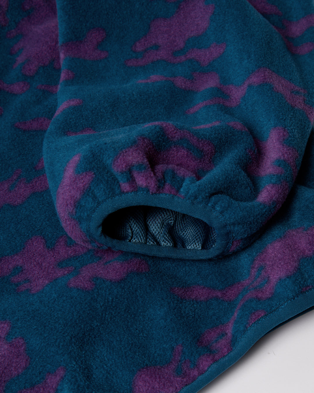 By Parra - Purple Darwin Camo Fleece - Blue