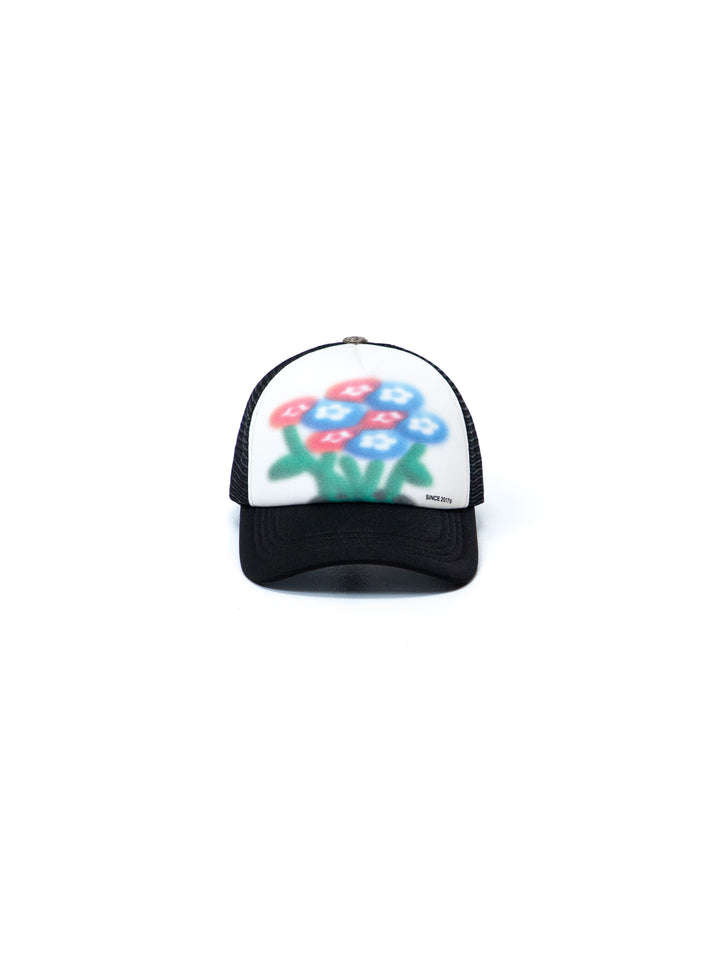 Vandy The Pink Spray Flower Trucker Hat Black