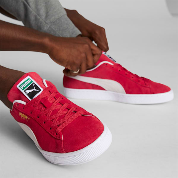 PUMA Suede Classic XXI Sneakers - High Risk Red-Puma White