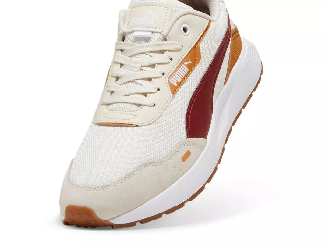 PUMA Runtamed Plus Sneakers - White