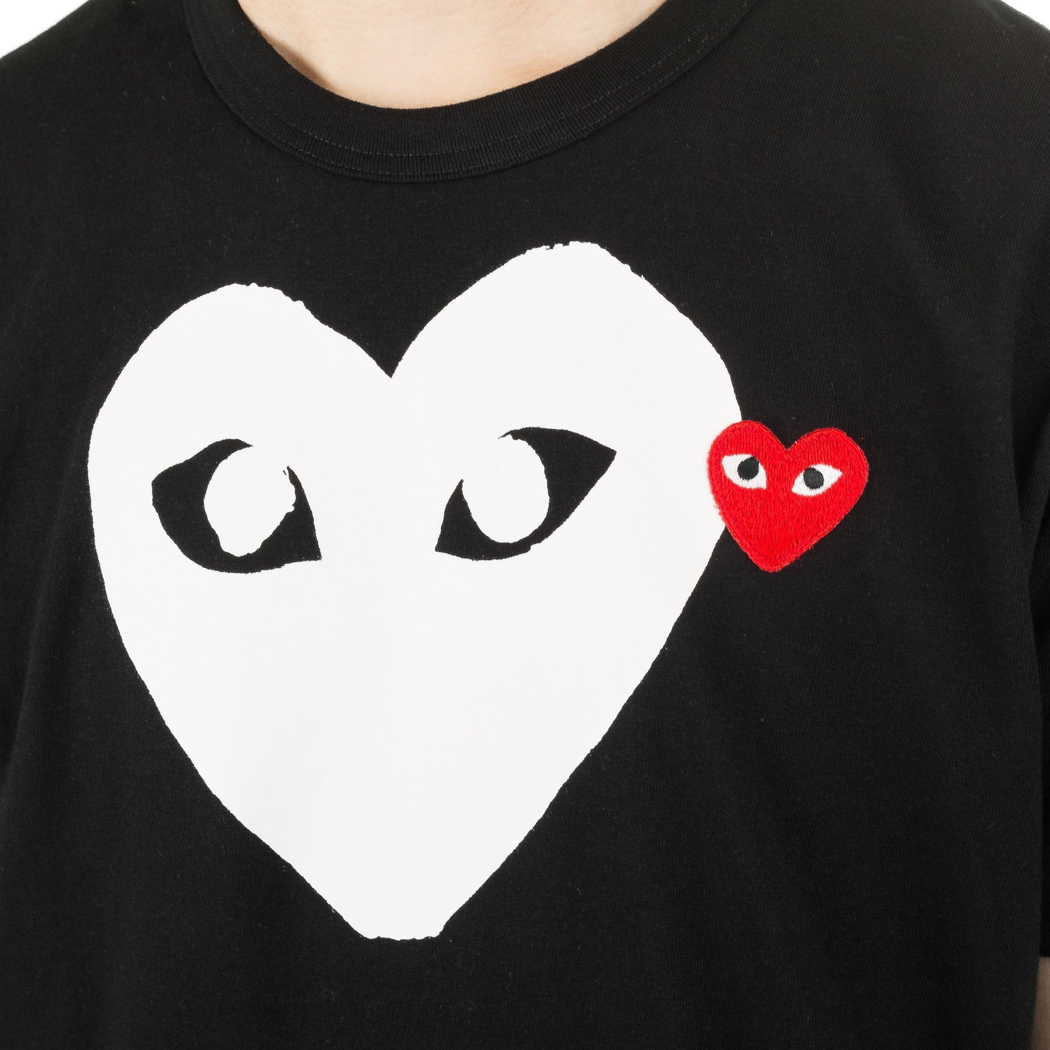 COMME DES GARCONS PLAY WHITE RED HEART T-SHIRT - Black – Privei