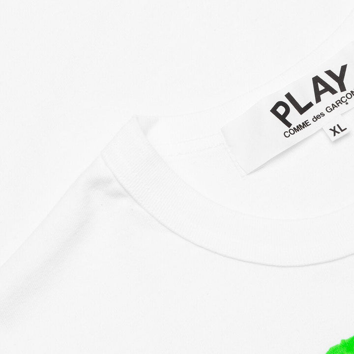 COMME DES GARCONS PLAY Red Emblem Heart T-Shirt - White/Green - AZ-T106-051_3