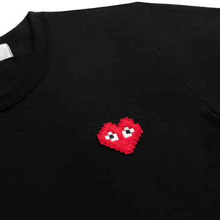 COMME DES GARCONS PLAY x the Artist Invader T-Shirt - Black - AZ-T322-051-1